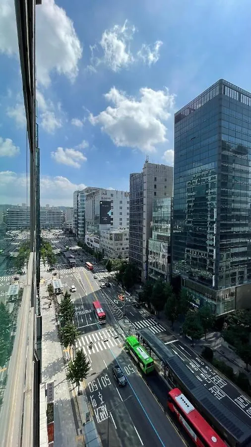 Hongdae Residence 3 - 1Min From Hongik Uni Station Exit #1 首爾 公寓