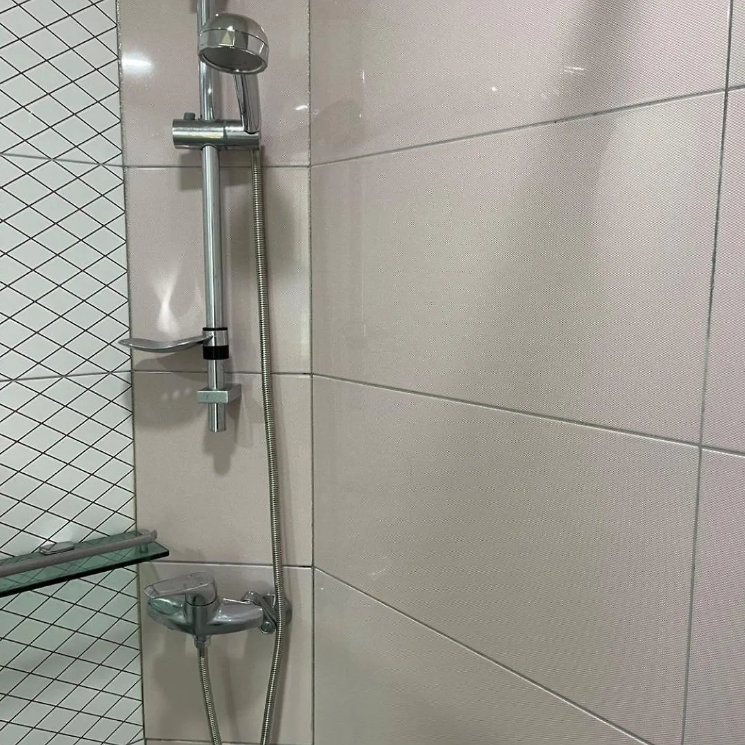 Hongdae Residence 3 - 1Min From Hongik Uni Station Exit #1 首爾 公寓