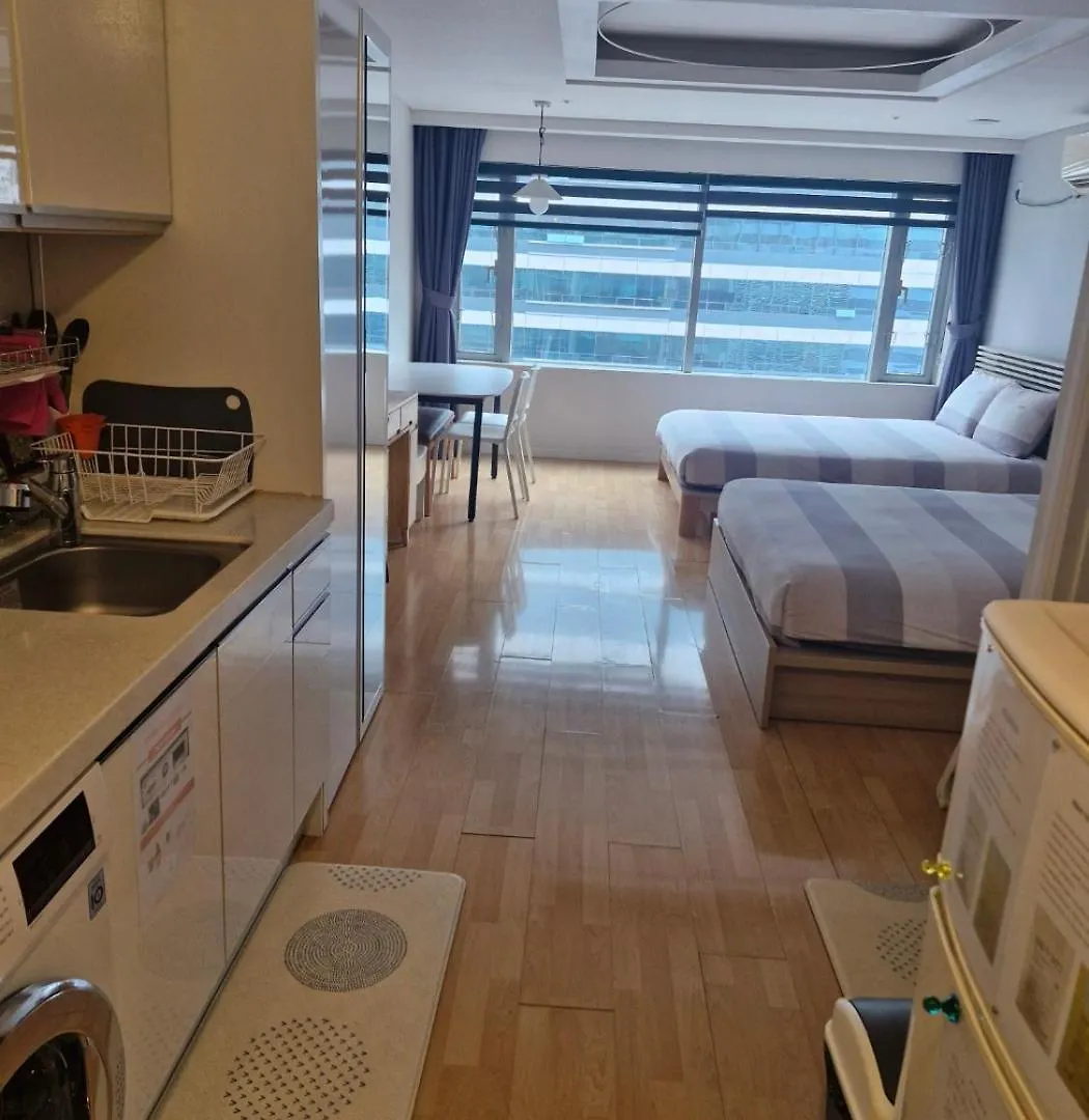 公寓 Hongdae Residence 3 - 1Min From Hongik Uni Station Exit #1 首爾